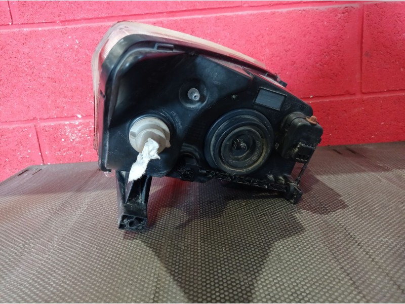 Recambio de faro izquierdo para dodge caliber  | 0.06 - ...  | 0.06 - ... referencia OEM IAM   