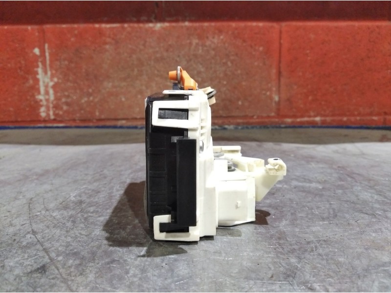 Recambio de cerradura puerta delantera izquierda para dodge caliber  | 0.06 - ...  | 0.06 - ... referencia OEM IAM   