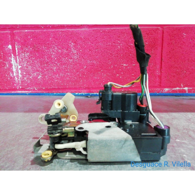 Recambio de cerra. puer. delantero izquierda para fiat brava (182) 1.9 d s | 09.96 - ... 1.9 d s | 09.96 - ... referencia OEM IA