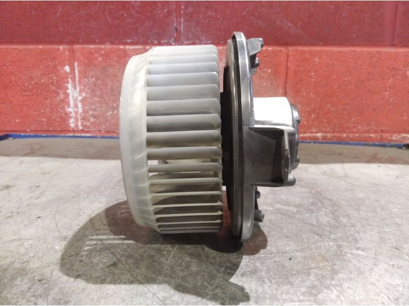 Recambio de motor calefaccion para dodge caliber  | 0.06 - ...  | 0.06 - ... referencia OEM IAM AY2727005010  