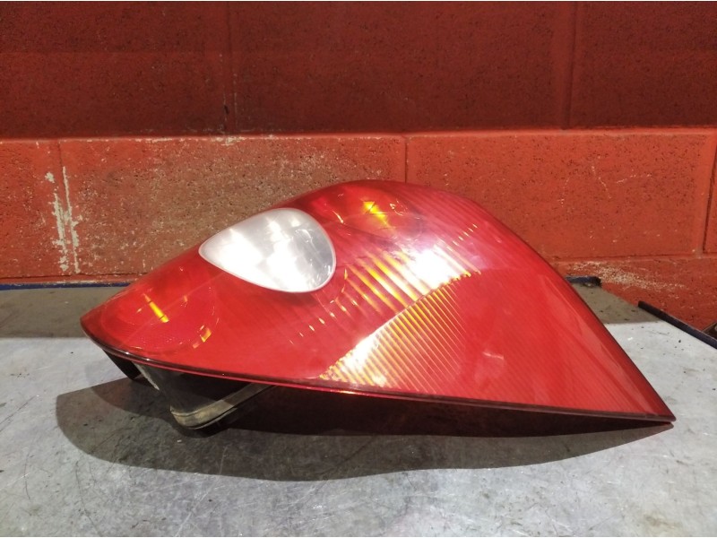 Recambio de piloto trasero derecho para renault laguna ii (bg0) 1.9 dci diesel | 0.01 - ... 1.9 dci diesel | 0.01 - ... referenc