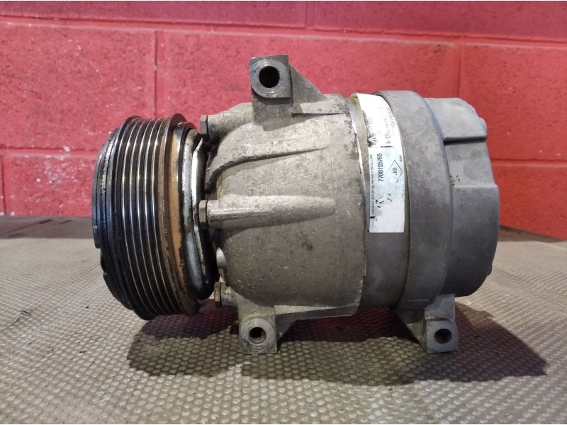 Recambio de compresor aire acondicionado para renault megane i fase 2 classic (la..) 1.9 dci diesel cat referencia OEM IAM 77001