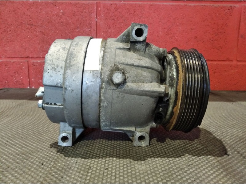 Recambio de compresor aire acondicionado para renault megane i fase 2 classic (la..) 1.9 dci diesel cat referencia OEM IAM 77001