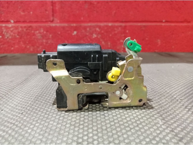 Recambio de cerradura puerta delantera derecha para nissan interstar   (x70)  | ... interstar   (x70)  | ... referencia OEM IAM  Recambio de cerradura puerta delantera derecha para nissan interstar   (x70)  | ... interstar   (x70)  | ... referencia OEM IAM