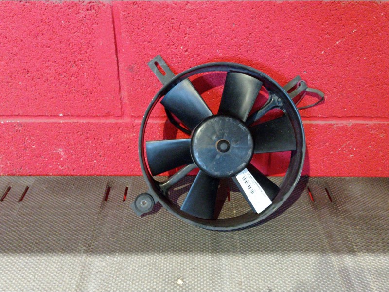 Recambio de electroventilador para audi 80 (811/813) 1.8 referencia OEM IAM PEQUEÑO  