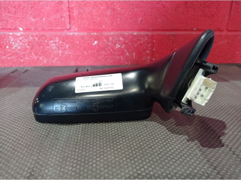 Recambio de retrovisor derecho para audi 80 (811/813) 1.8 referencia OEM IAM ELECTRIC  