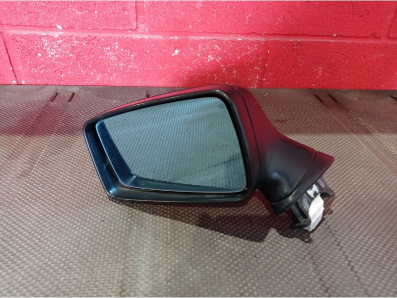Recambio de retrovisor izquierdo para audi 80 (811/813) 1.8 referencia OEM IAM ELECTRIC  