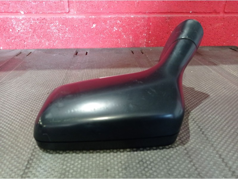 Recambio de retrovisor izquierdo para audi 80 (811/813) 1.8 referencia OEM IAM ELECTRIC  