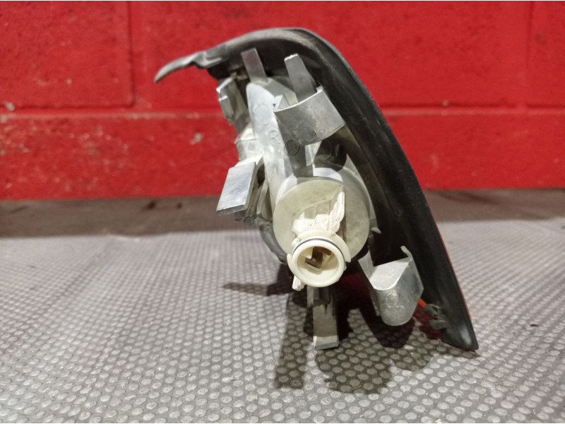 Recambio de piloto delantero derecho para audi 80 (811/813) 1.8 referencia OEM IAM   