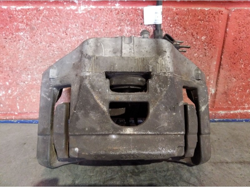 Recambio de pinza freno delantera derecha para audi a4 berlina (8e) 2.0 16v tfsi referencia OEM IAM    Recambio de pinza freno delantera derecha para audi a4 berlina (8e) 2.0 16v tfsi referencia OEM IAM