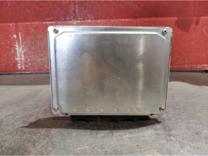 Recambio de centralita motor uce para audi a6 referencia OEM IAM 0261204767 4B0907552C  Recambio de centralita motor uce para audi a6 referencia OEM IAM 0261204767 4B0907552C