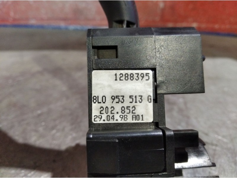 Recambio de mando intermitentes para audi a6 referencia OEM IAM    Recambio de mando intermitentes para audi a6 referencia OEM IAM