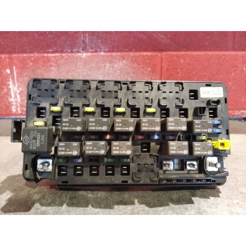 Recambio de caja reles fusibles para ssangyong kyron 200 xdi limited | 10.05 - 12.11 200 xdi limited | 10.05 - 12.11 referencia 