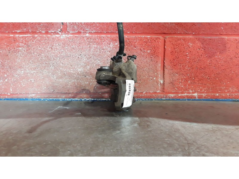 Recambio de pinza freno delantera derecha para renault 19 (b/c/l53)  | 0.92 - 0.96  | 0.92 - 0.96 referencia OEM IAM   