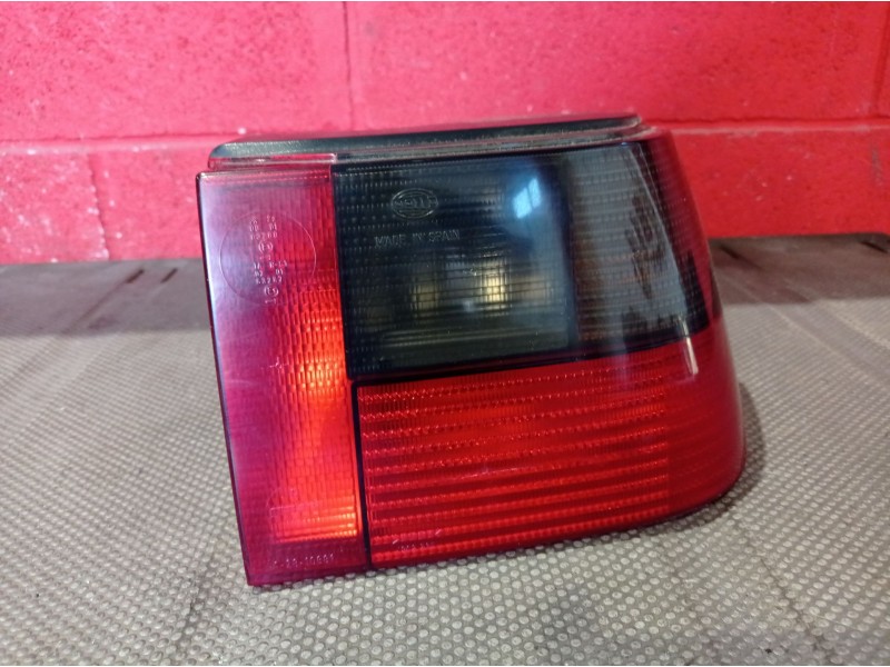 Recambio de piloto trasero derecho para seat ibiza (6k) clx | 0.93 - ... clx | 0.93 - ... referencia OEM IAM   