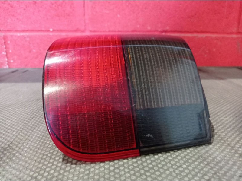 Recambio de piloto trasero derecho para seat ibiza (6k) clx | 0.93 - ... clx | 0.93 - ... referencia OEM IAM   