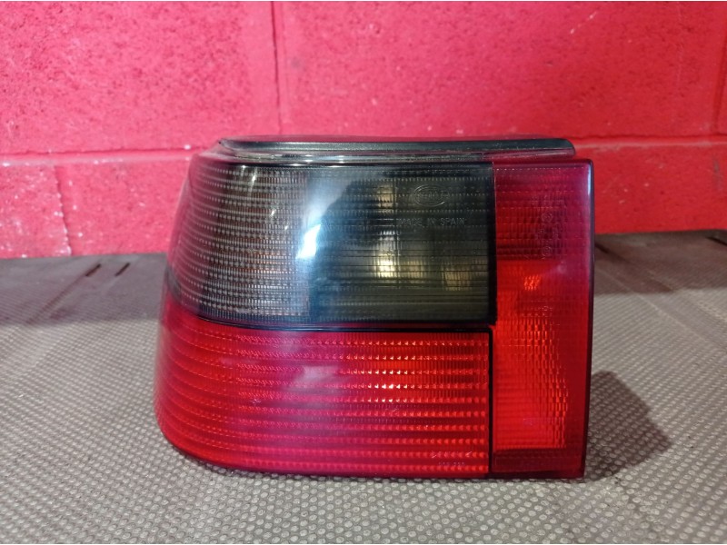 Recambio de piloto trasero izquierdo para seat ibiza (6k) clx | 0.93 - ... clx | 0.93 - ... referencia OEM IAM   