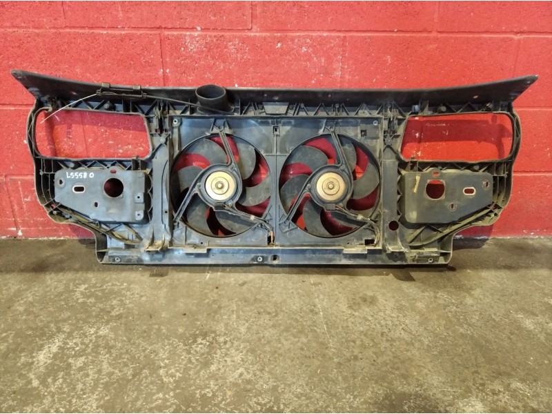 Recambio de panel frontal para peugeot 405 berlina referencia OEM IAM    Recambio de panel frontal para peugeot 405 berlina referencia OEM IAM