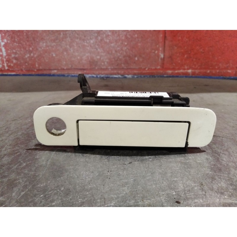 Recambio de maneta exterior delantera derecha para audi a3 (8l) 1.8 20v | 0.96 - ... 1.8 20v | 0.96 - ... referencia OEM IAM   