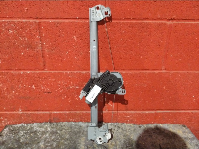 Recambio de elevalunas delantero izquierdo para citroen c3 1.4 hdi vivace referencia OEM IAM    Recambio de elevalunas delantero izquierdo para citroen c3 1.4 hdi vivace referencia OEM IAM