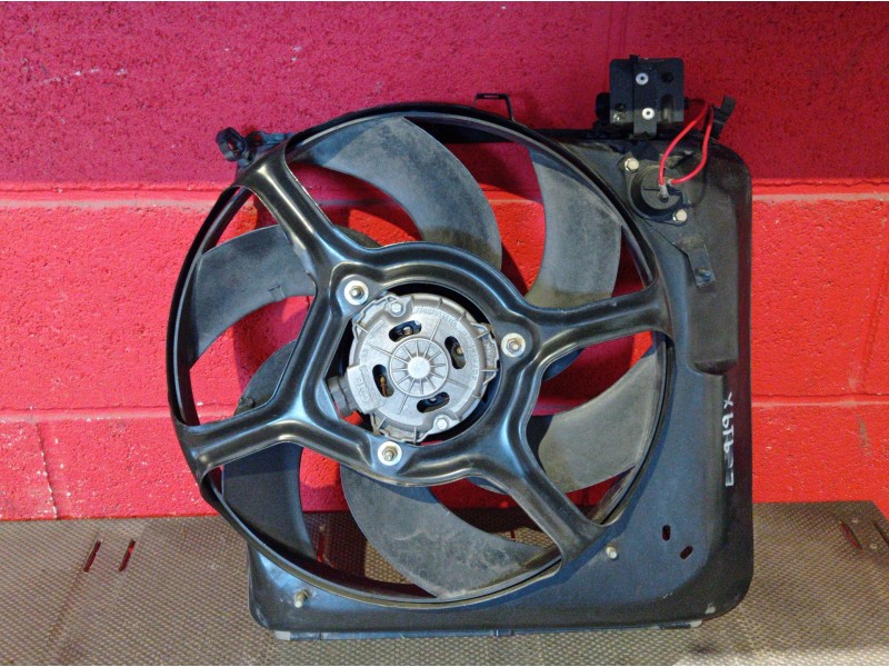 Recambio de electroventilador para renault clio i fase i+ii (b/c57) 1.4 alize | 0.91 - ... 1.4 alize | 0.91 - ... referencia OEM