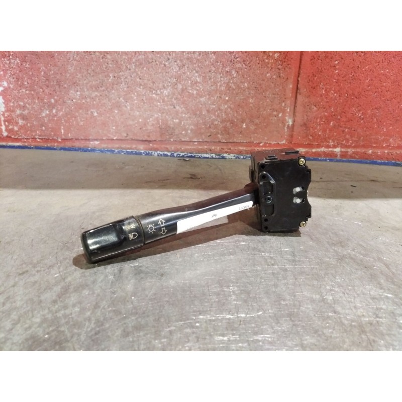 Recambio de mando intermitentes para honda accord berlina (cc/ce) 2.0 cat | 0.92 - 0.98 2.0 cat | 0.92 - 0.98 referencia OEM IAM