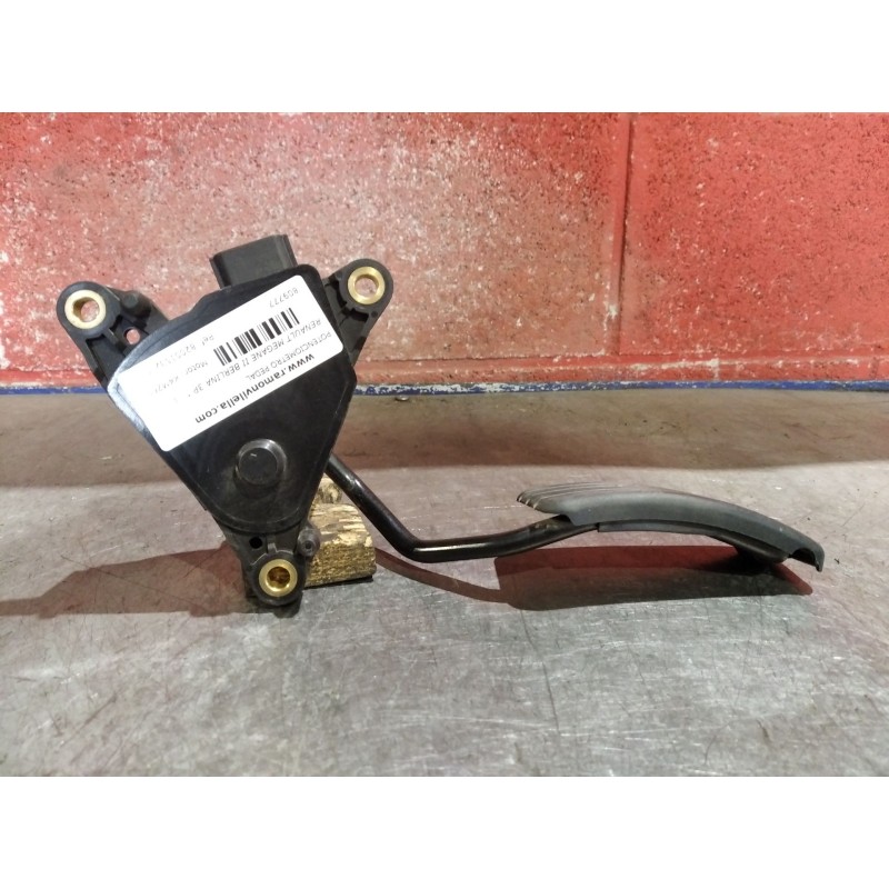 Recambio de potenciometro pedal para renault megane ii berlina 3p  | 0.02 - 0.09  | 0.02 - 0.09 referencia OEM IAM 8200153270  