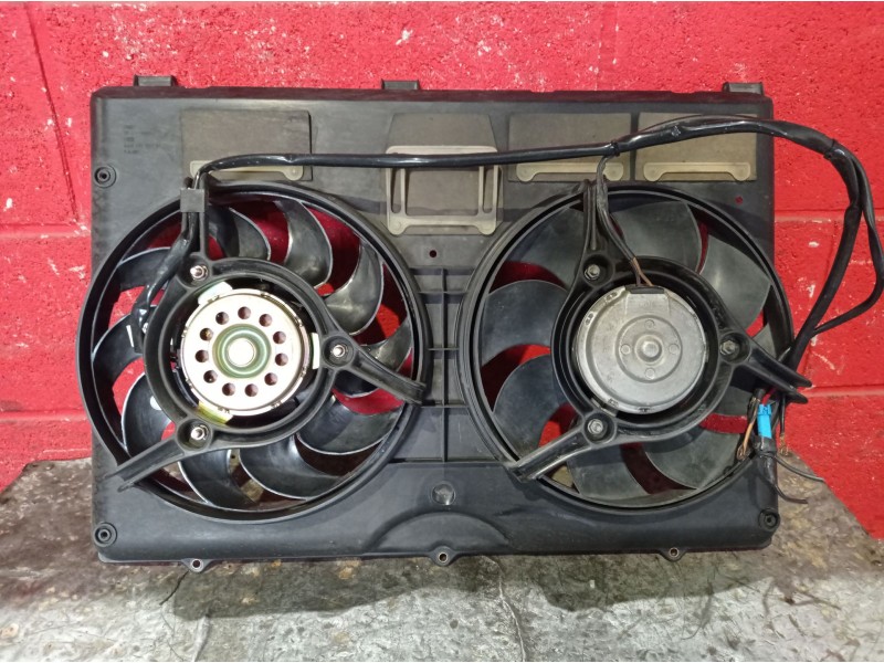 Recambio de electroventilador para audi 100 (431/433/435) 1.6 básico berlina referencia OEM IAM    Recambio de electroventilador para audi 100 (431/433/435) 1.6 básico berlina referencia OEM IAM