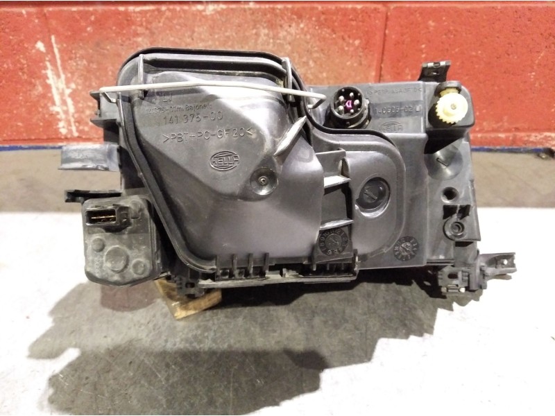Recambio de faro izquierdo para audi 100 (431/433/435) 1.6 básico berlina referencia OEM IAM    Recambio de faro izquierdo para audi 100 (431/433/435) 1.6 básico berlina referencia OEM IAM