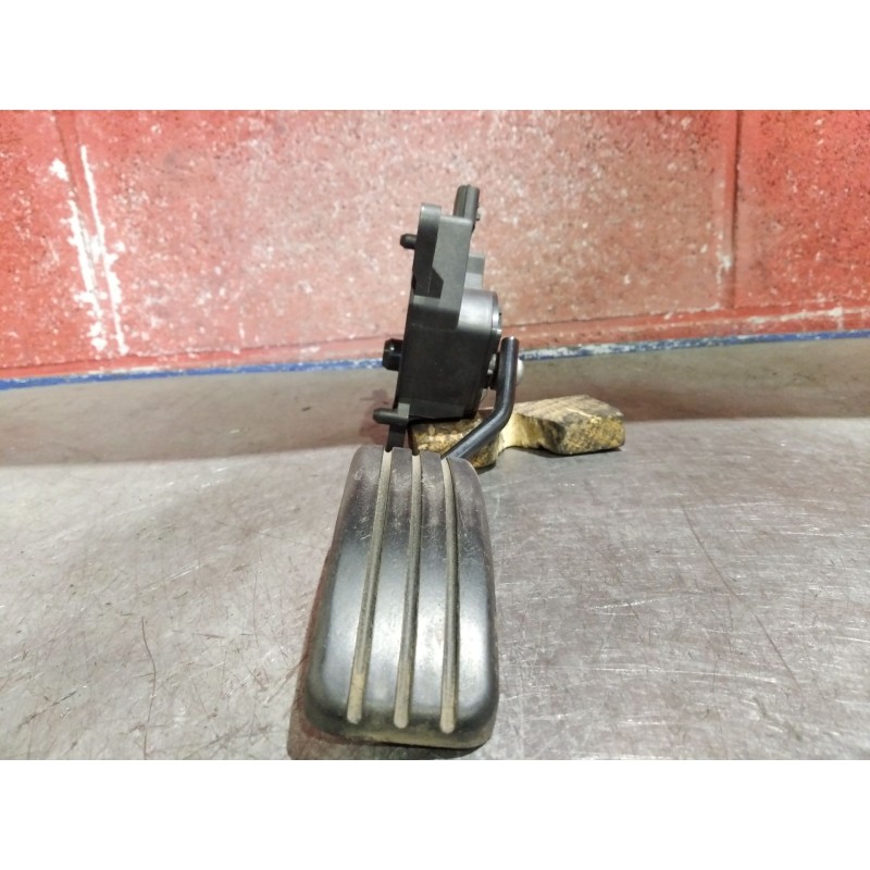 Recambio de potenciometro pedal para renault megane ii berlina 3p  | 0.02 - 0.09  | 0.02 - 0.09 referencia OEM IAM 8200153270  