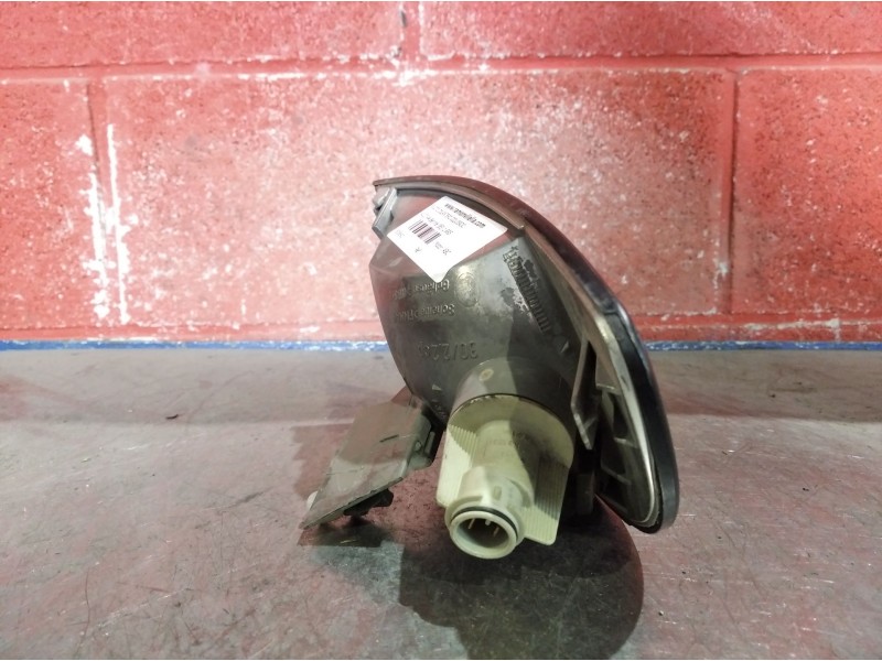 Recambio de piloto delantero izquierdo para audi a4 berlina (b5) 2.6 referencia OEM IAM   