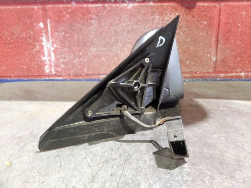 Recambio de retrovisor derecho para audi a4 berlina (b5) 2.6 referencia OEM IAM ELECTRIC   Recambio de retrovisor derecho para audi a4 berlina (b5) 2.6 referencia OEM IAM ELECTRIC
