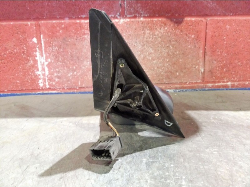 Recambio de retrovisor derecho para audi a4 berlina (b5) 2.6 referencia OEM IAM ELECTRIC   Recambio de retrovisor derecho para audi a4 berlina (b5) 2.6 referencia OEM IAM ELECTRIC