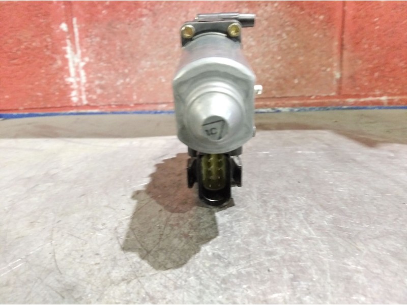 Recambio de motor elevalunas delantero derecho para audi a4 berlina (b5) 2.6 referencia OEM IAM    Recambio de motor elevalunas delantero derecho para audi a4 berlina (b5) 2.6 referencia OEM IAM