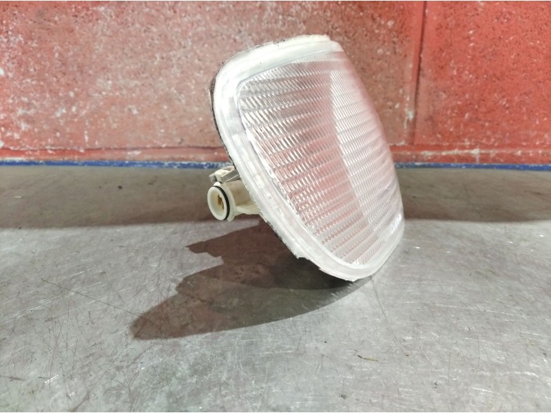 Recambio de piloto delantero derecho para audi 100 berlina (c4) básico | 0.90 - ... referencia OEM IAM    Recambio de piloto delantero derecho para audi 100 berlina (c4) básico | 0.90 - ... referencia OEM IAM