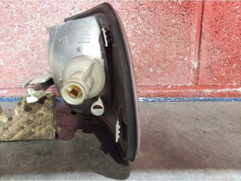 Recambio de piloto delantero izquierdo para audi 100 berlina (c4) básico | 0.90 - ... referencia OEM IAM    Recambio de piloto delantero izquierdo para audi 100 berlina (c4) básico | 0.90 - ... referencia OEM IAM