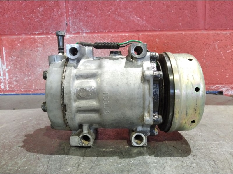 Recambio de compresor aire acondicionado para chrysler voyager (es) 2.5 td | 10.94 - ... 2.5 td | 10.94 - ... referencia OEM IAM