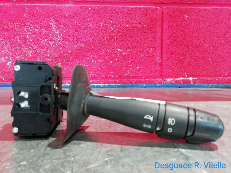 Recambio de mando luces para renault clio ii fase i (b/cbo) 1.9 d | 12.98 - 12.99 1.9 d | 12.98 - 12.99 referencia OEM IAM   