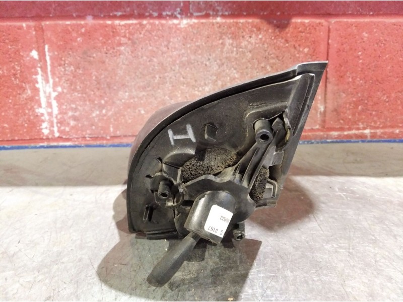 Recambio de retrovisor izquierdo para citroen c3 1.4 satisfaction referencia OEM IAM MANUAL   Recambio de retrovisor izquierdo para citroen c3 1.4 satisfaction referencia OEM IAM MANUAL