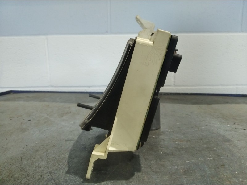 Recambio de cuadro instrumentos para nissan almera tino (v10m) básico | 0.00 - ... básico | 0.00 - ... referencia OEM IAM BU006 