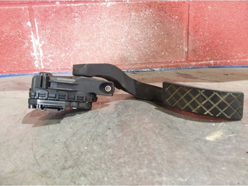 Recambio de pedal acelerador para volkswagen passat berlina (3b3) highline | 10.00 - 12.05 highline | 10.00 - 12.05 referencia O