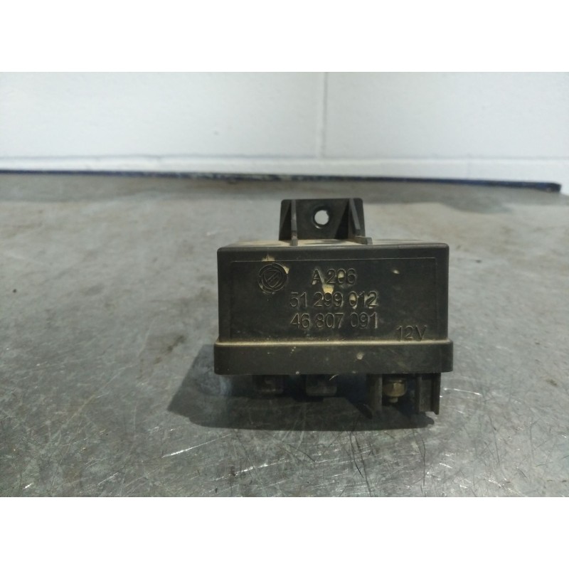 Recambio de caja precalentamiento para nissan almera tino (v10m) básico | 0.00 - ... básico | 0.00 - ... referencia OEM IAM 4680