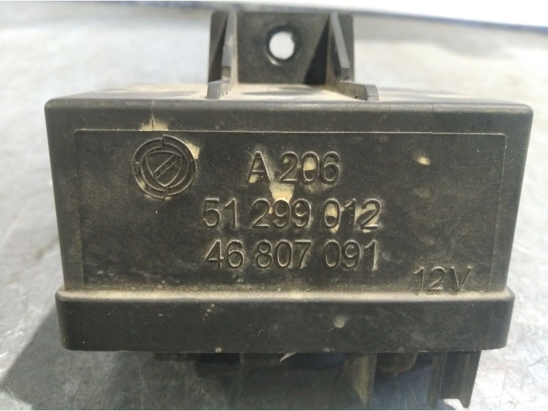 Recambio de caja precalentamiento para nissan almera tino (v10m) básico | 0.00 - ... básico | 0.00 - ... referencia OEM IAM 4680