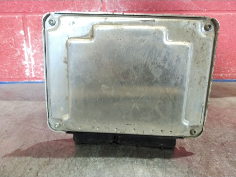 Recambio de centralita motor uce para seat ibiza (6l1) referencia OEM IAM 0281012276  