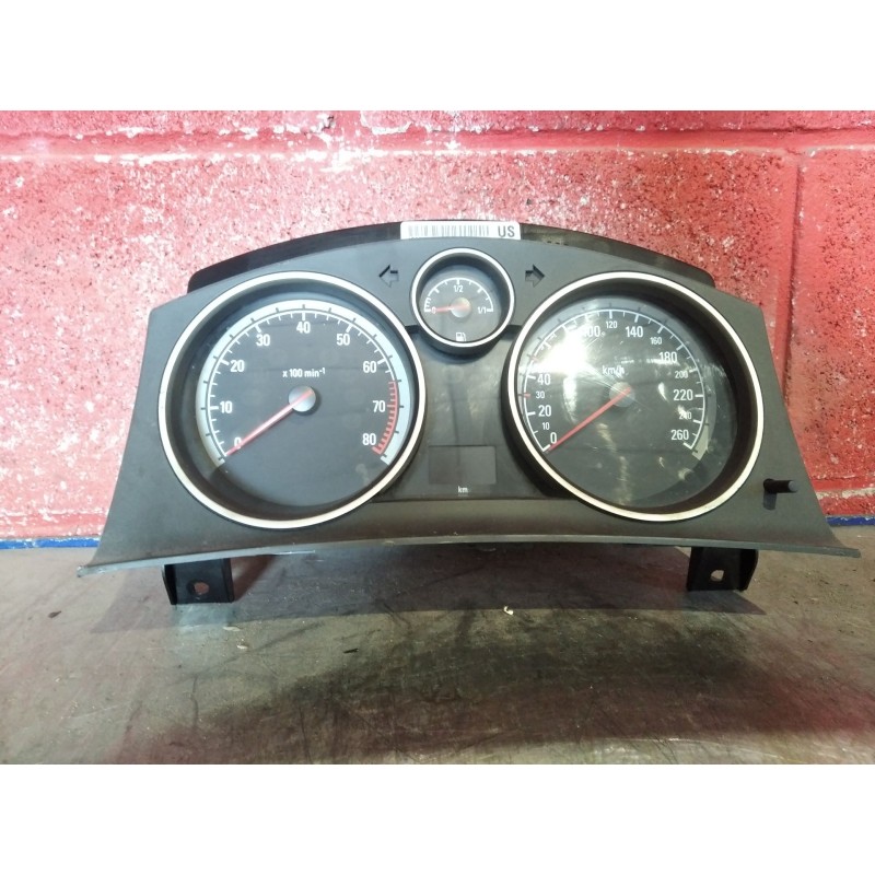Recambio de cuadro instrumentos para opel astra h caravan  | 0.04 - 0.07  | 0.04 - 0.07 referencia OEM IAM 13230574  