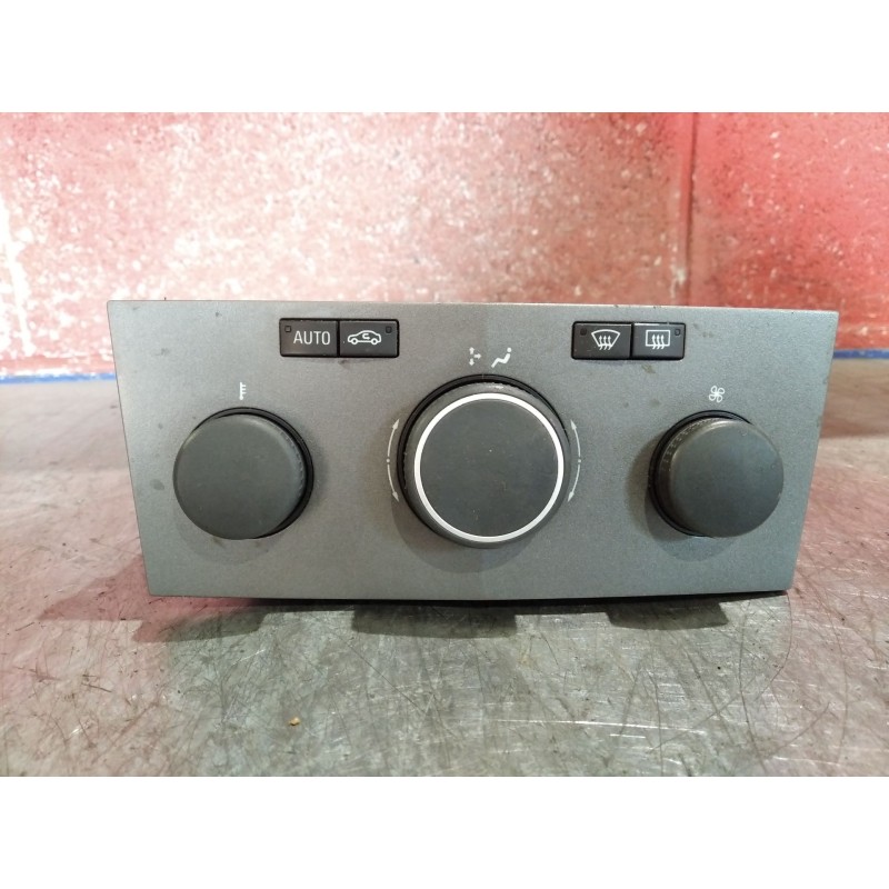 Recambio de mando climatizador para opel astra h caravan  | 0.04 - 0.07  | 0.04 - 0.07 referencia OEM IAM   