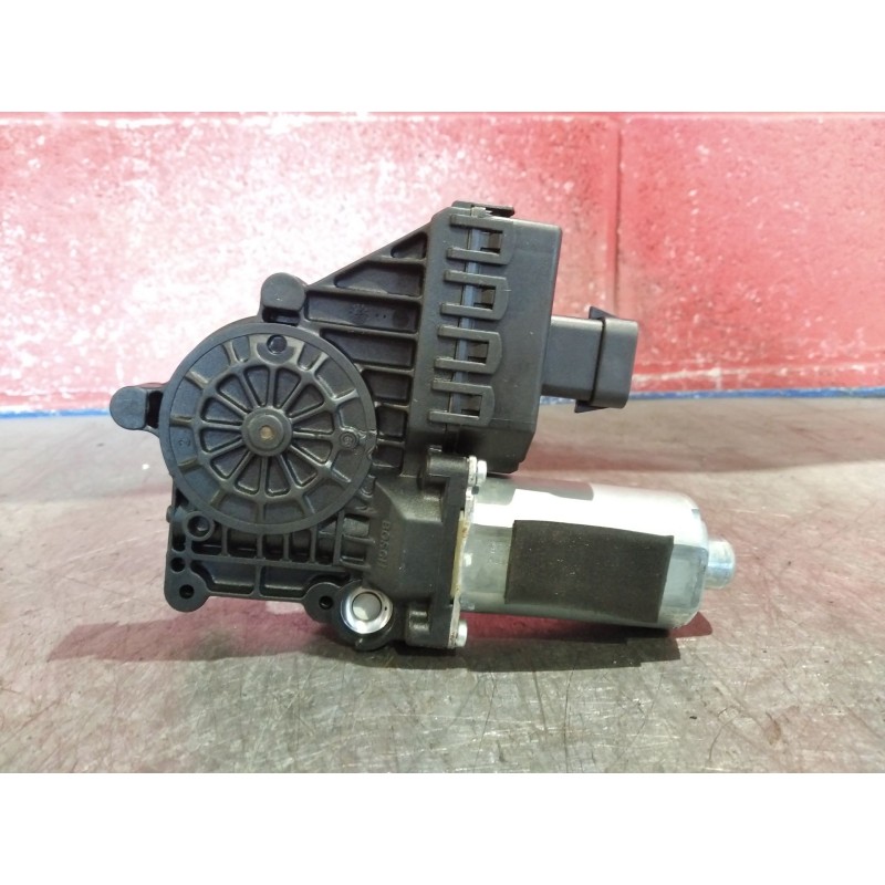 Recambio de motor elevalunas delantero derecho para opel astra h caravan  | 0.04 - 0.07  | 0.04 - 0.07 referencia OEM IAM   