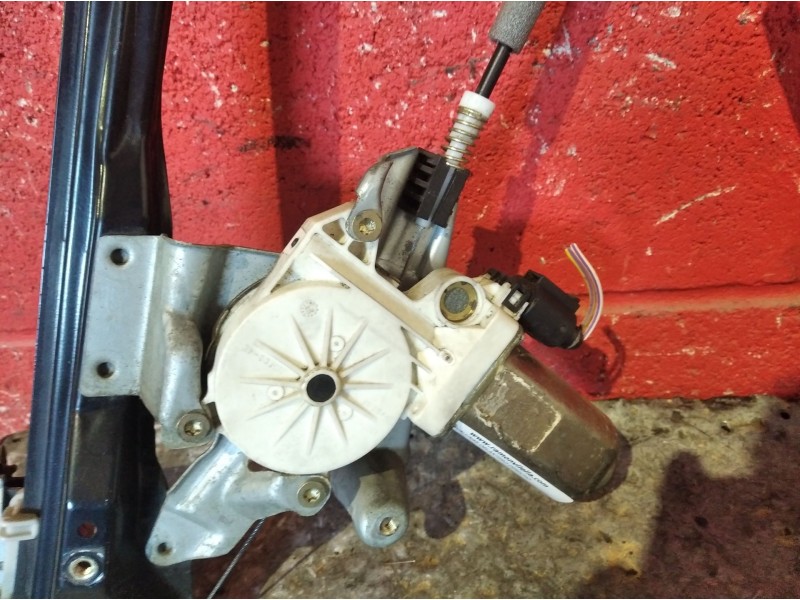 Recambio de elevalunas delantero derecho para ford focus berlina (cak) ambiente | 0.98 - ... ambiente | 0.98 - ... referencia OE