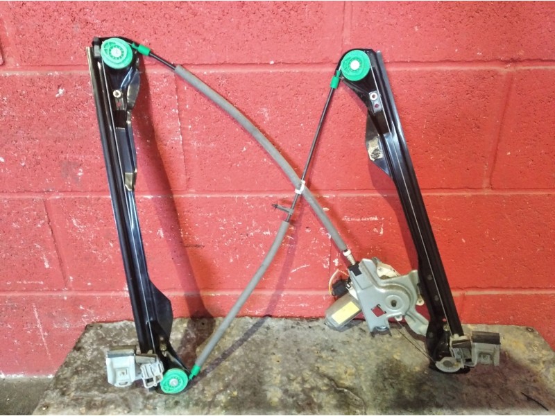 Recambio de elevalunas delantero derecho para ford focus berlina (cak) ambiente | 0.98 - ... ambiente | 0.98 - ... referencia OE