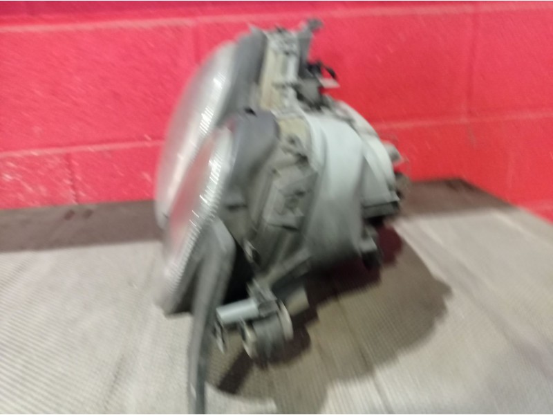 Recambio de faro derecho para mercedes clase e (w210) berlina diesel 3.0 turbodiesel cat referencia OEM IAM    Recambio de faro derecho para mercedes clase e (w210) berlina diesel 3.0 turbodiesel cat referencia OEM IAM